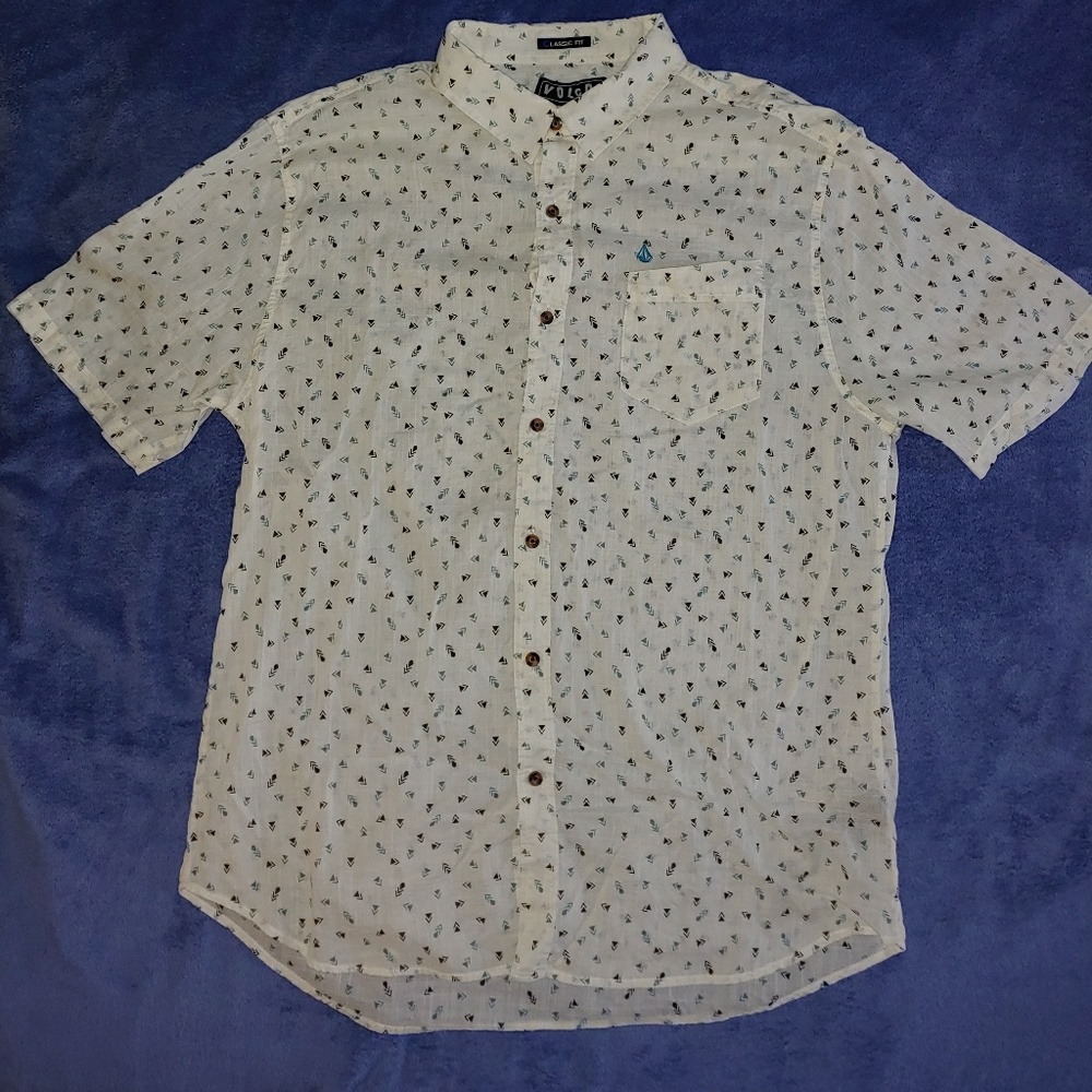 Volcom short sleeve button down